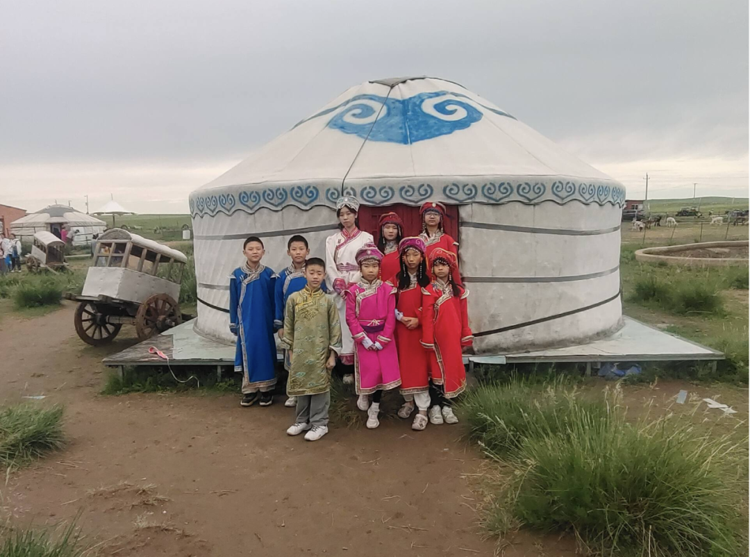 “读·思·行·写·融”少年研学营呼和浩特首日精彩启程！科学启蒙碰撞草原文化，少年开启成长之旅